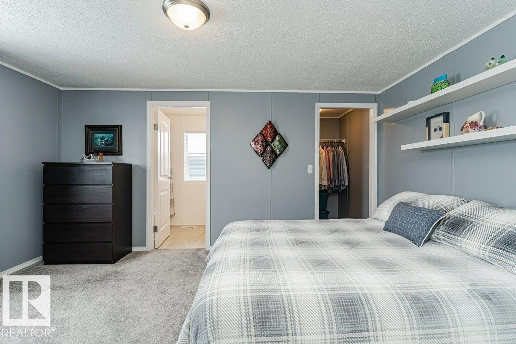 1590 Jubilee Dr, Sherwood Park