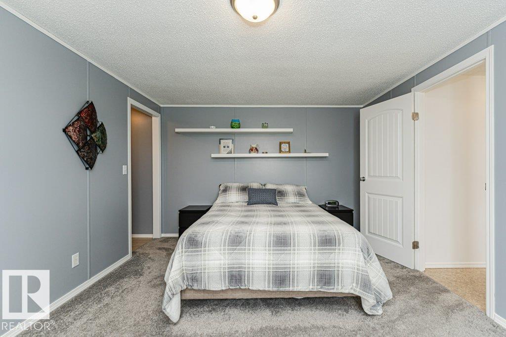 1590 Jubilee Dr, Sherwood Park