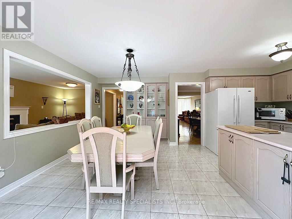9 SIESTA COURT - Image 12