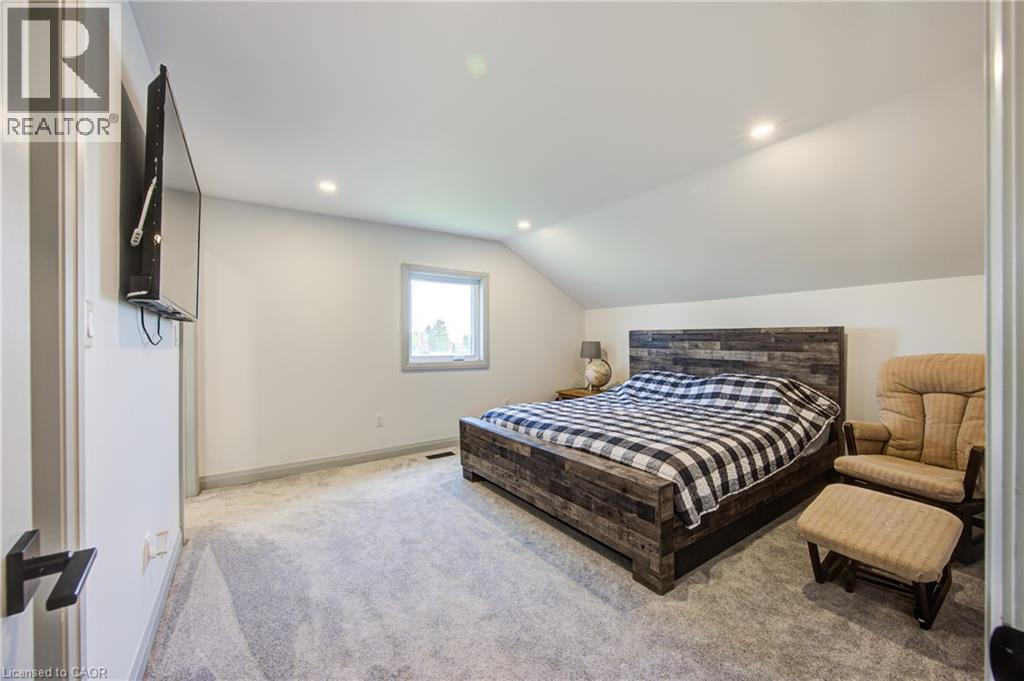140 WINSTANLEY Street - 25