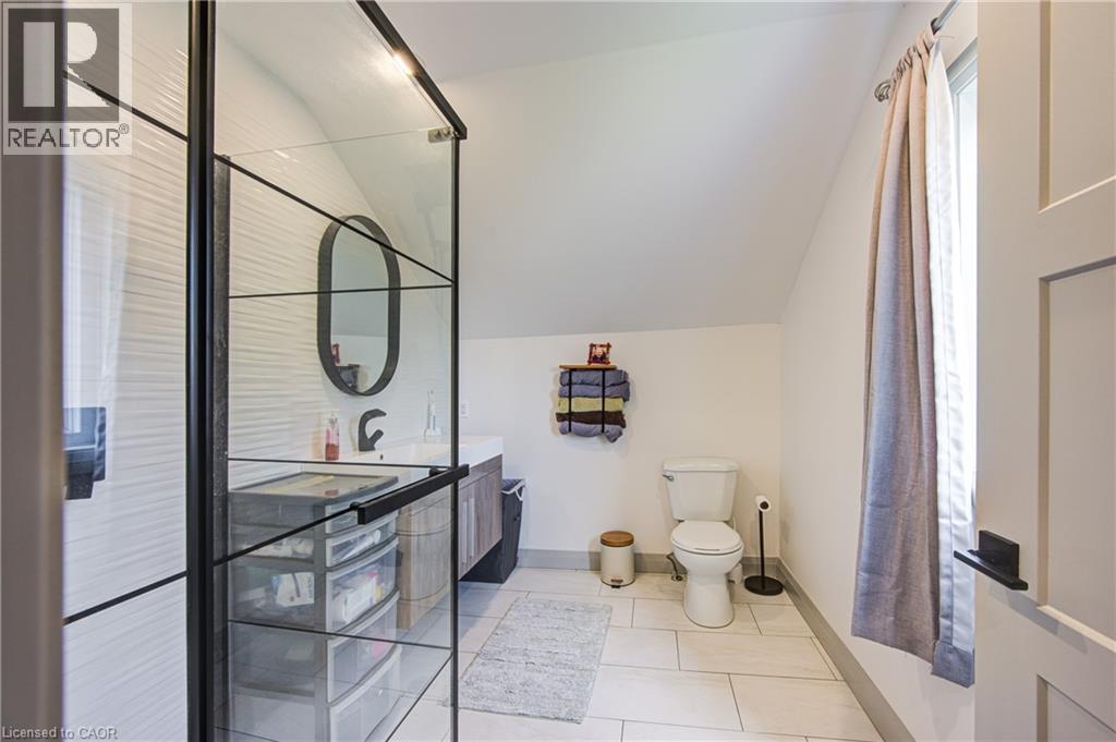140 WINSTANLEY Street - 27