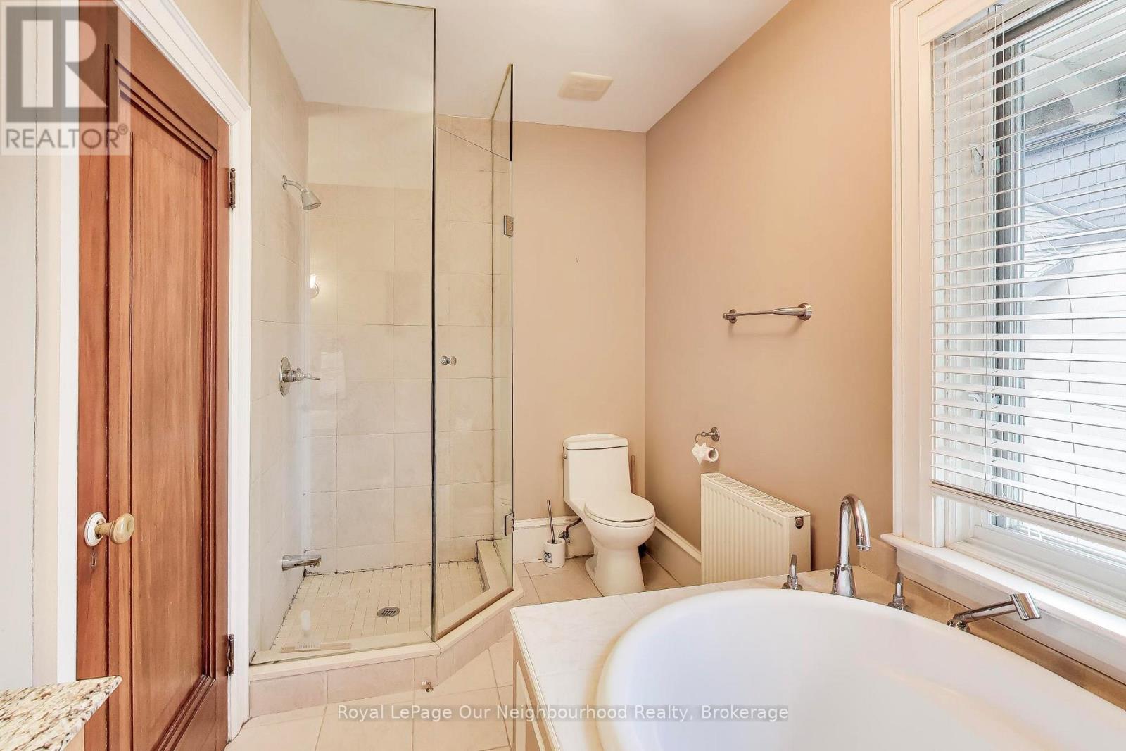 166 LYTTON BOULEVARD - 25
