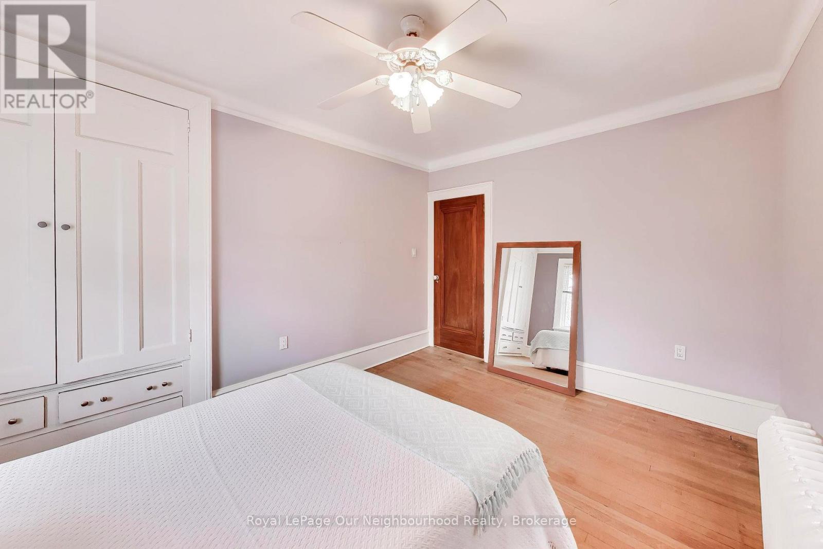 166 LYTTON BOULEVARD - 27