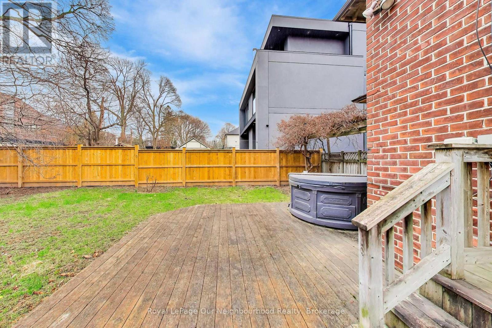 166 LYTTON BOULEVARD - 34
