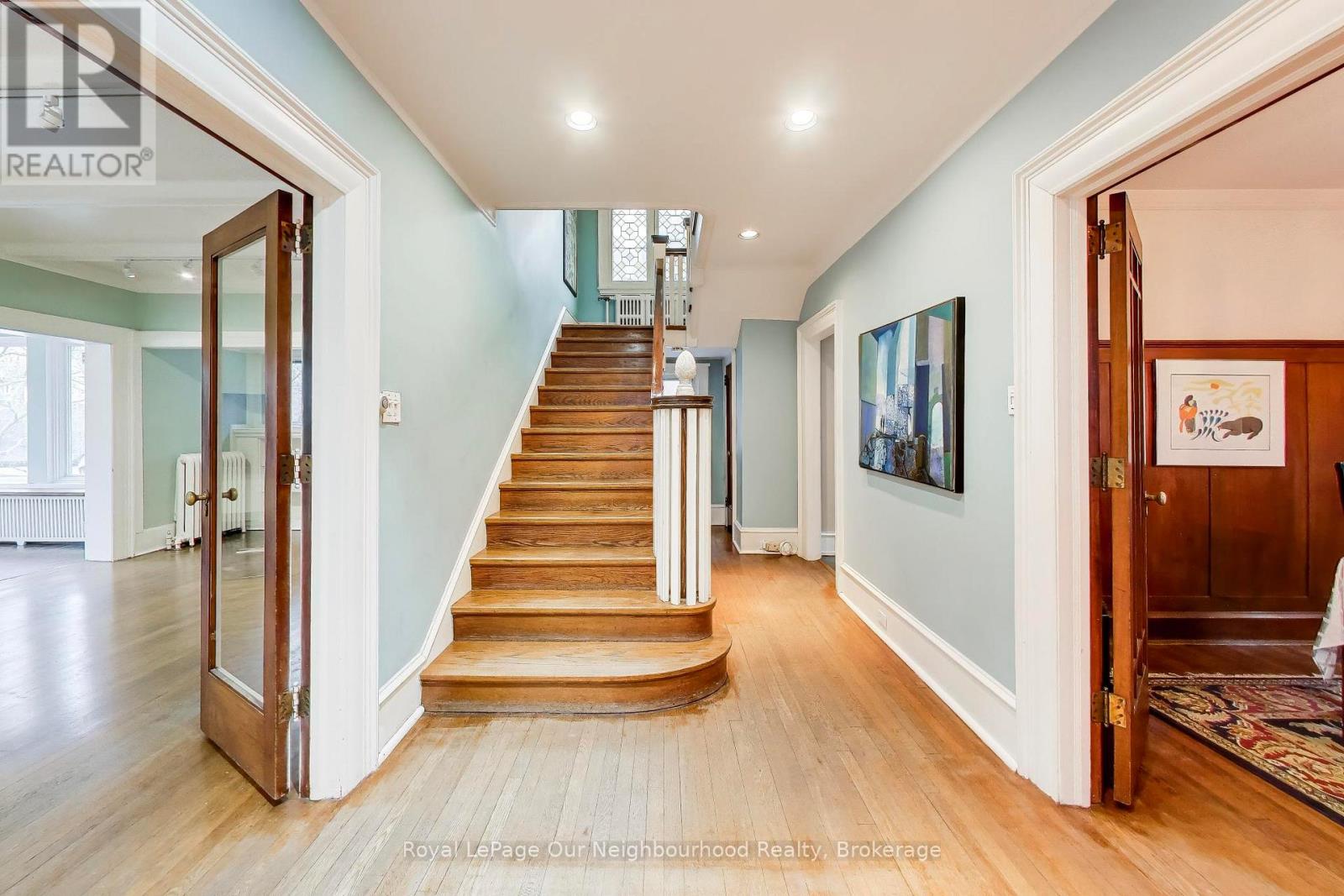 166 LYTTON BOULEVARD - 4