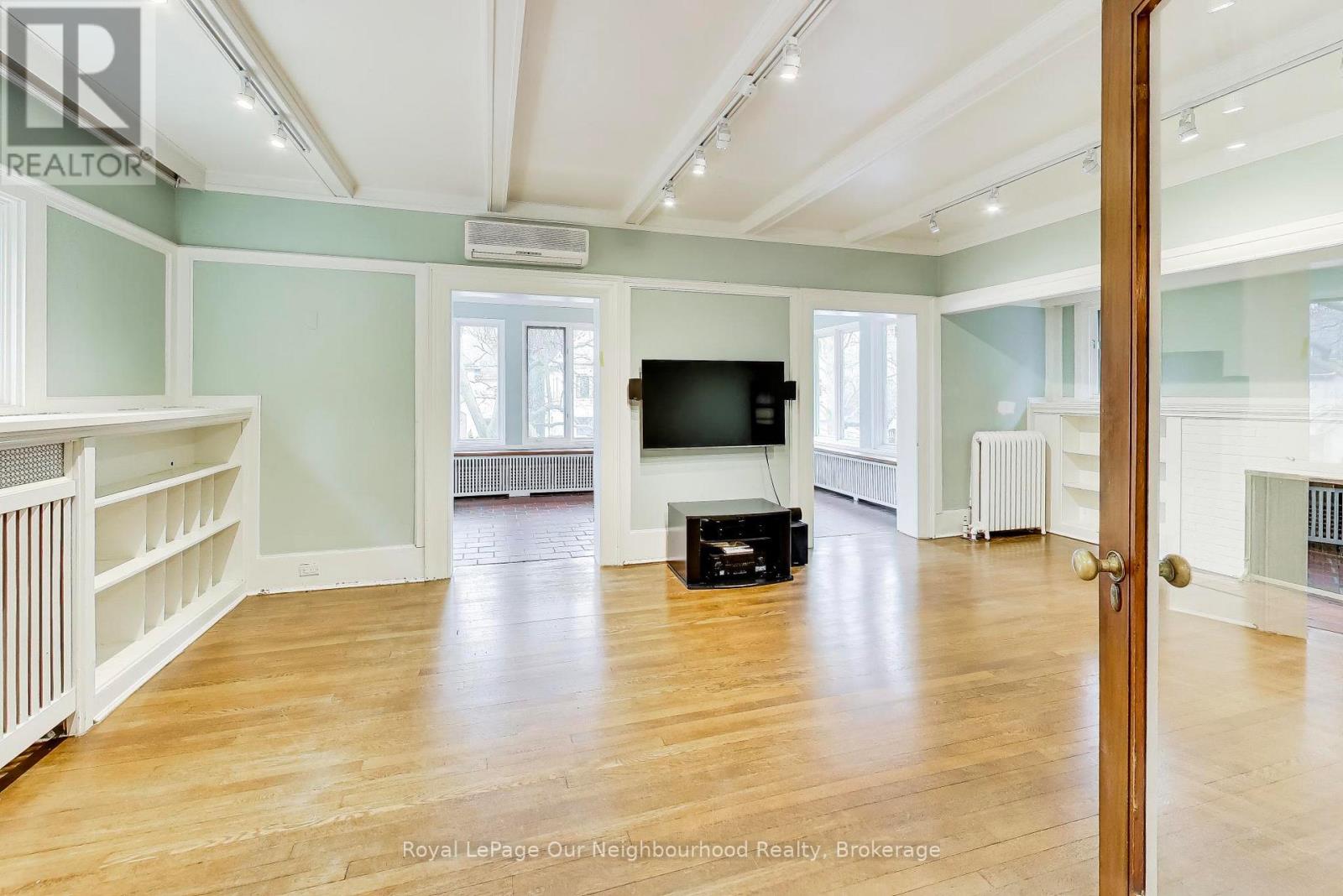 166 LYTTON BOULEVARD - 6