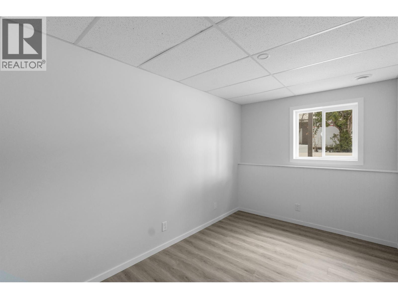 15 GANNET CRESCENT - 18