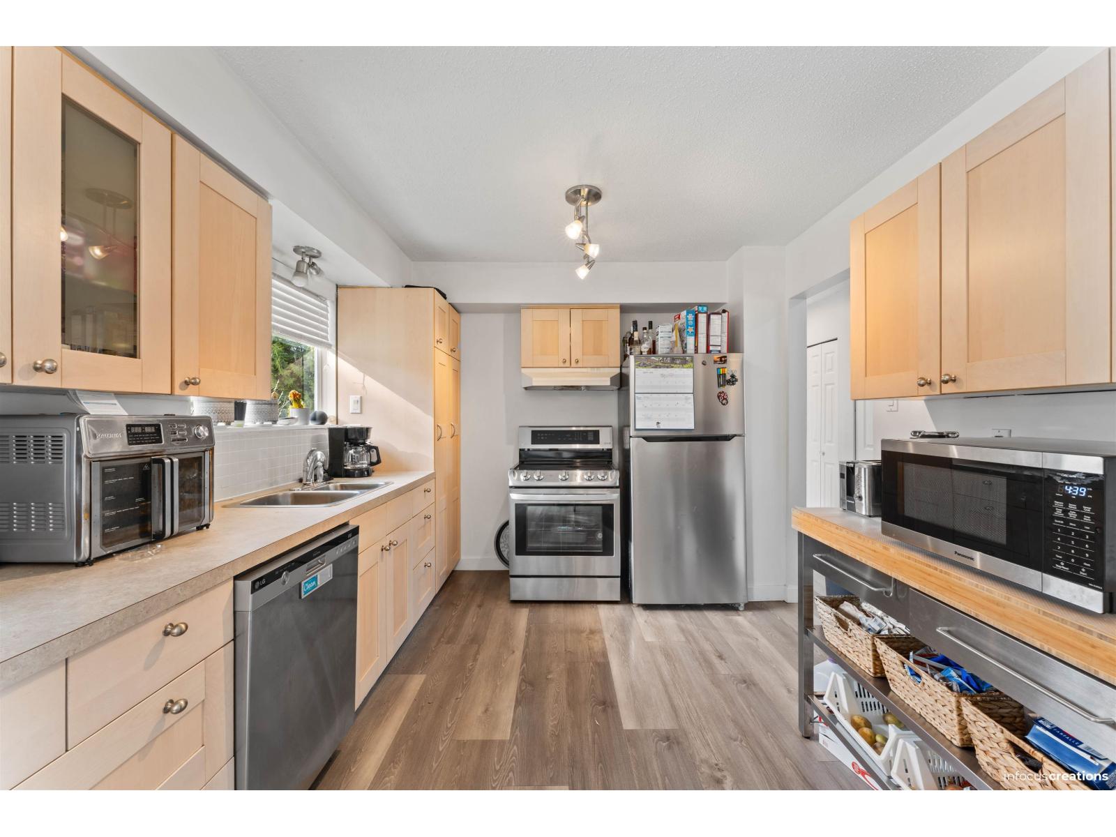 7961 TANAGER Street - photo 2