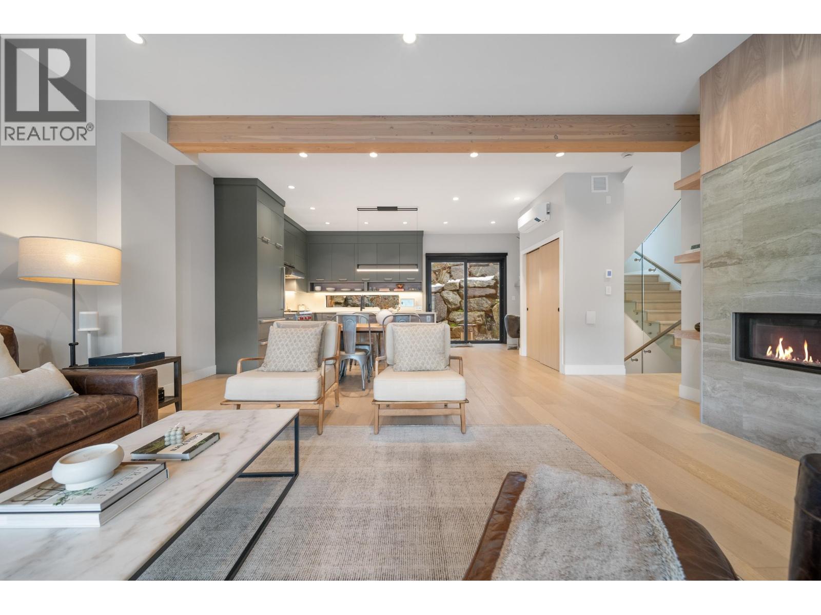 4 1350 CLOUDBURST DRIVE, Whistler