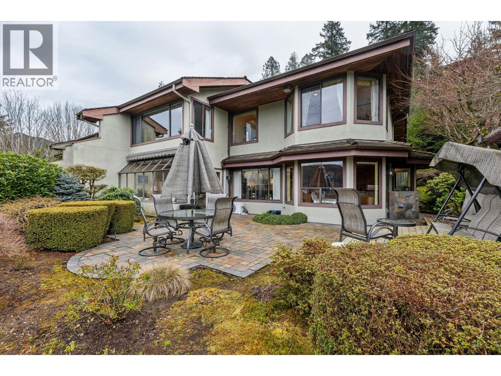 5180 MEADFEILD ROAD, West Vancouver