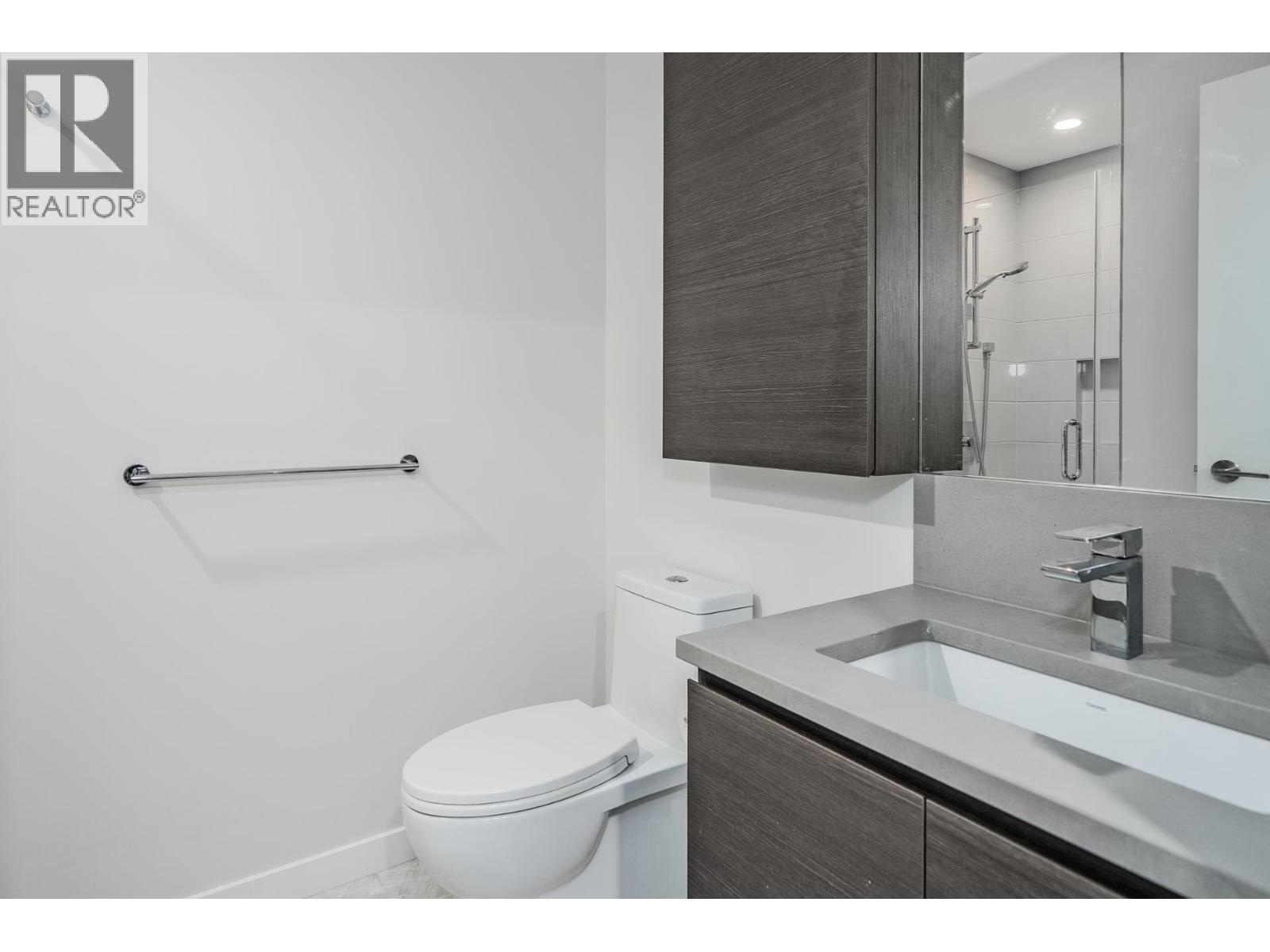 2009 4168 LOUGHEED HIGHWAY, Burnaby