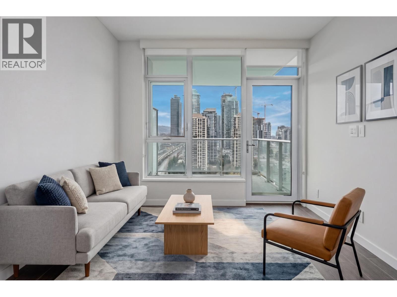 2009 4168 LOUGHEED HIGHWAY, Burnaby