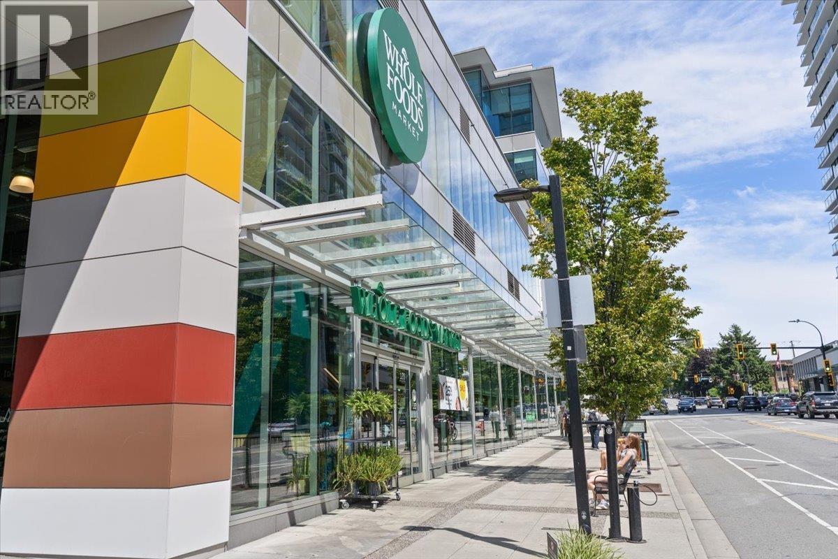 1004 135 E 13TH STREET, North Vancouver