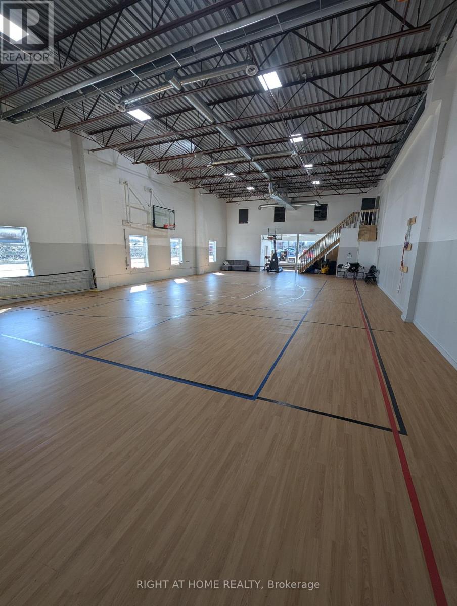 6 - 611 STEVEN COURT