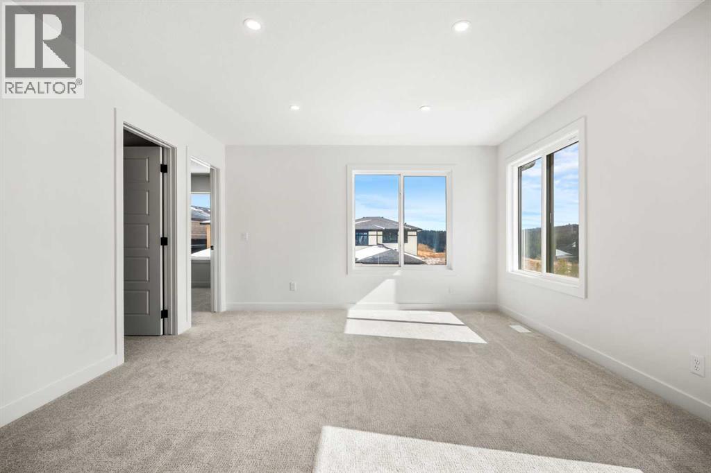 28 Sunvalley View, Cochrane