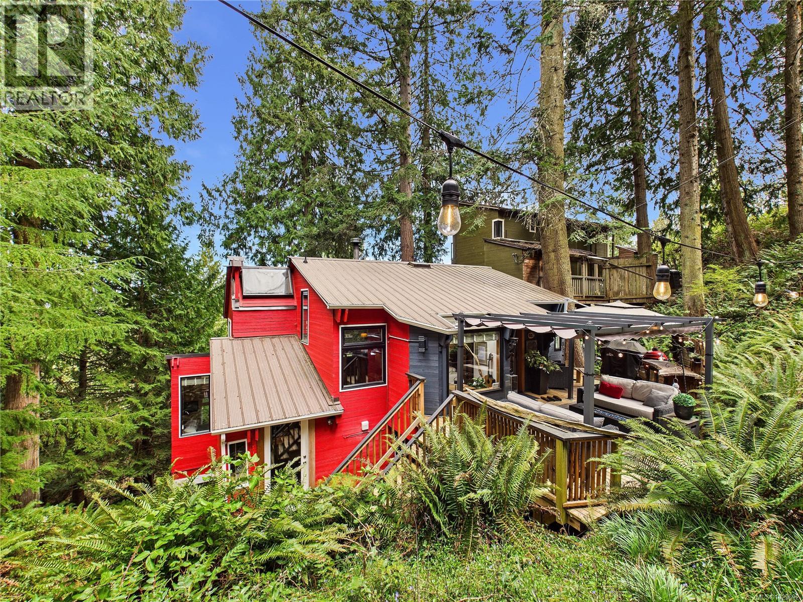 182 Devine Dr, Salt Spring