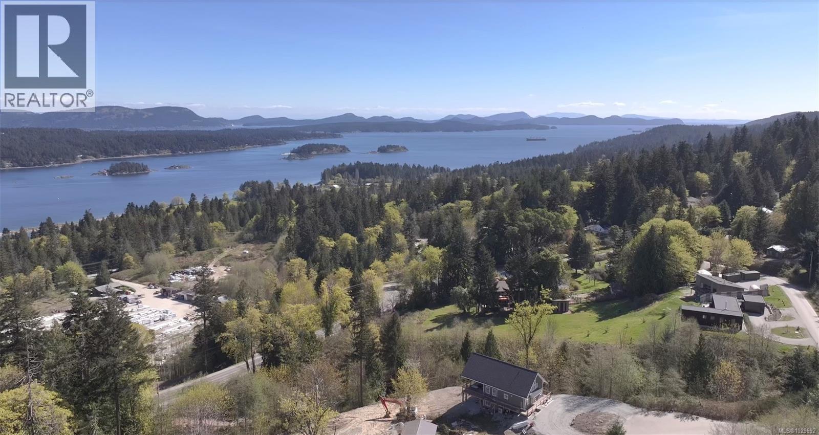 182 Devine Dr, Salt Spring