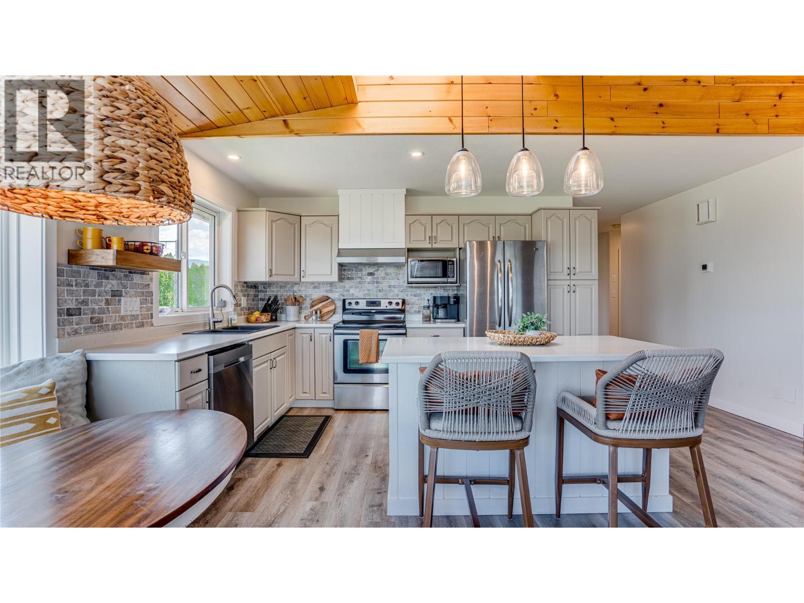 111 Revel Crescent, Enderby