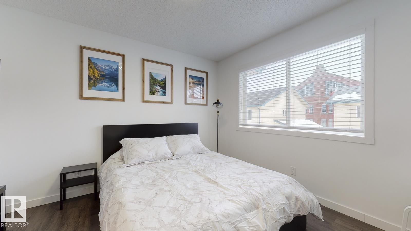 #52 10909 106 ST NW, Edmonton