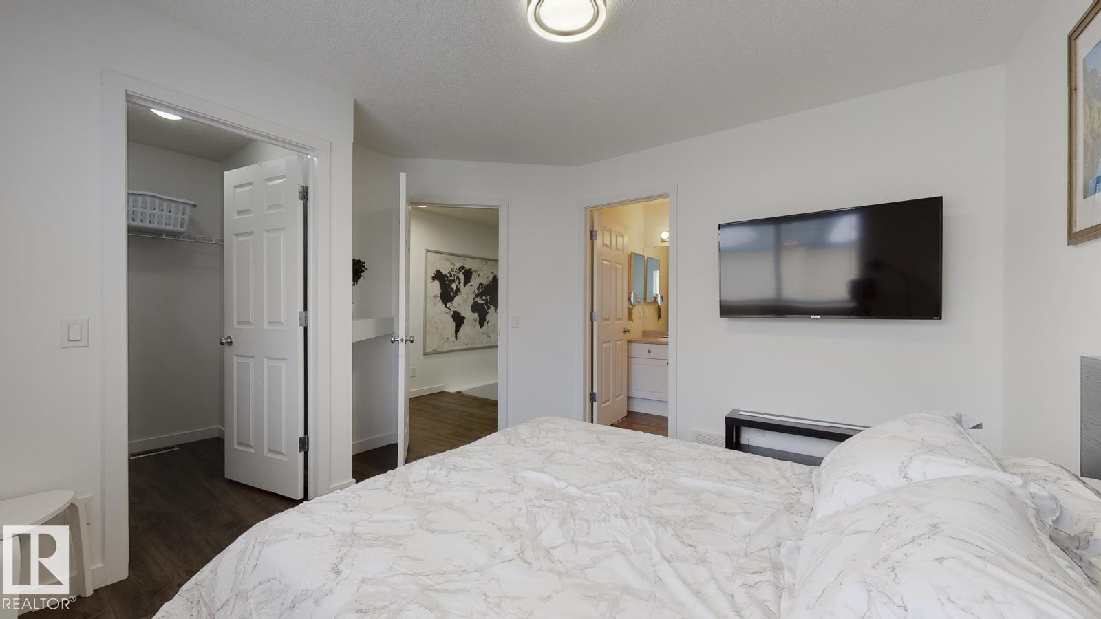 #52 10909 106 ST NW, Edmonton