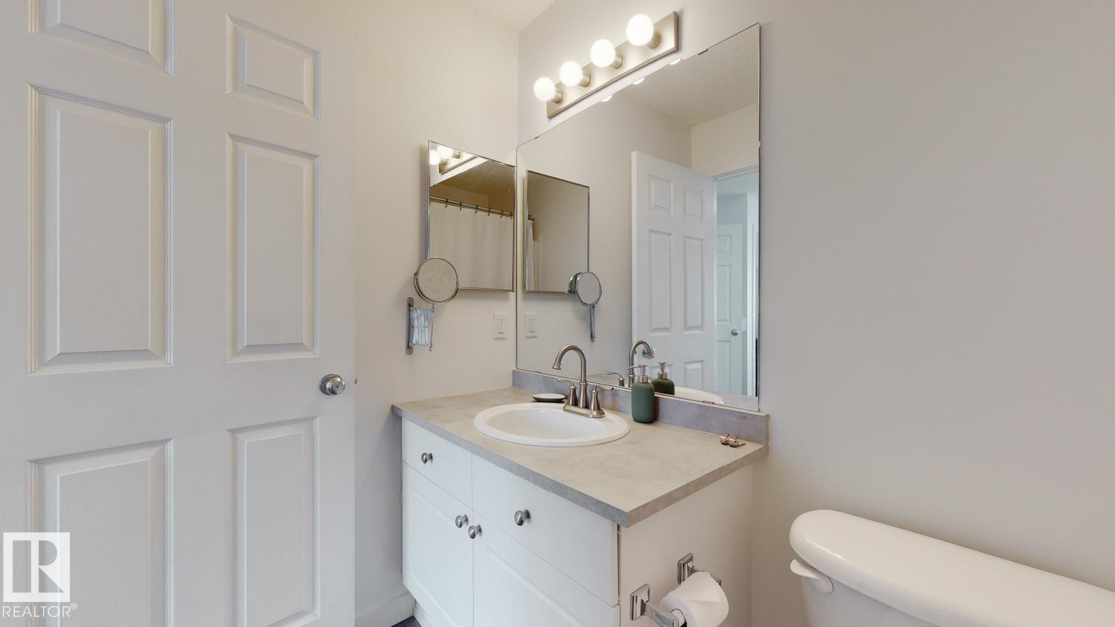 #52 10909 106 ST NW, Edmonton