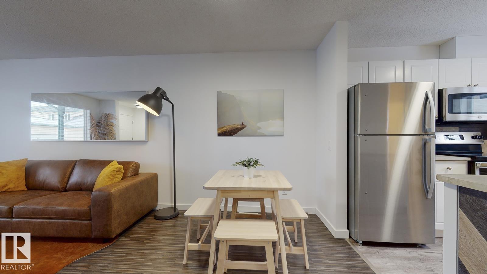 #52 10909 106 ST NW, Edmonton