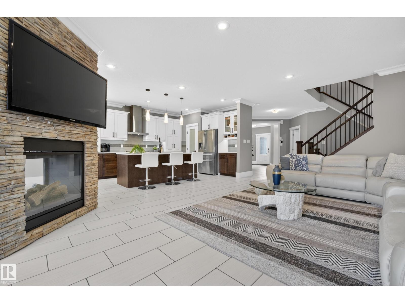 2003 AINSLIE LINK LI SW, Edmonton