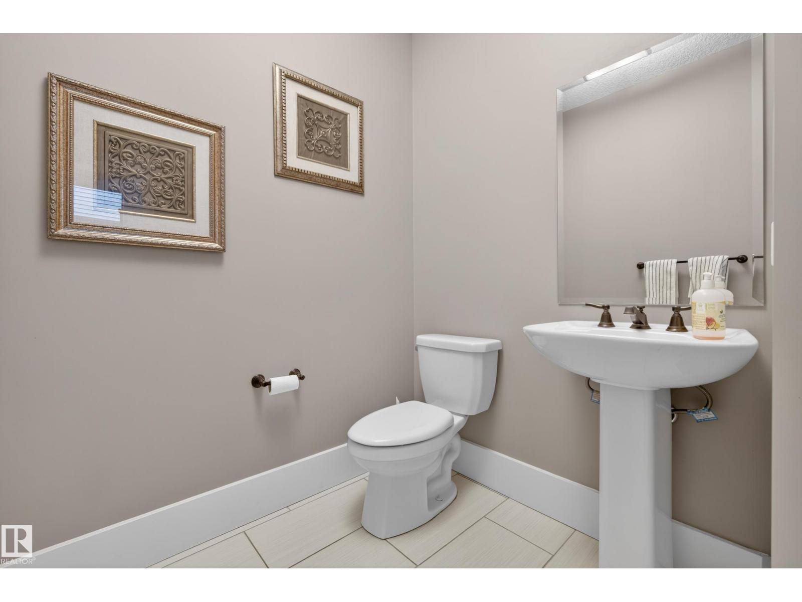 2003 AINSLIE LINK LI SW, Edmonton