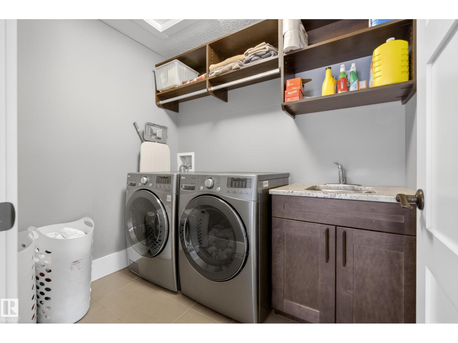 2003 AINSLIE LINK LI SW, Edmonton