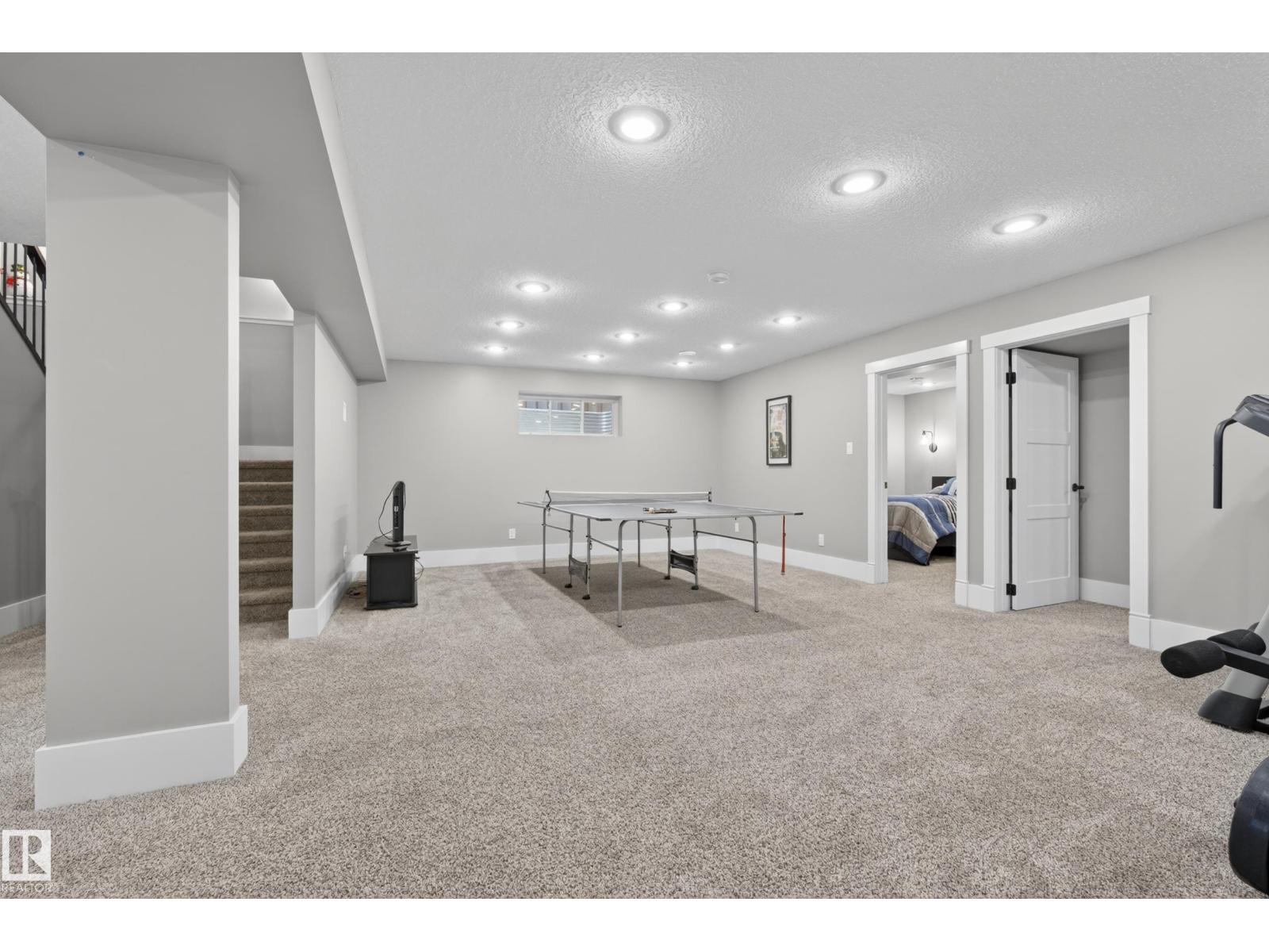 2003 AINSLIE LINK LI SW, Edmonton