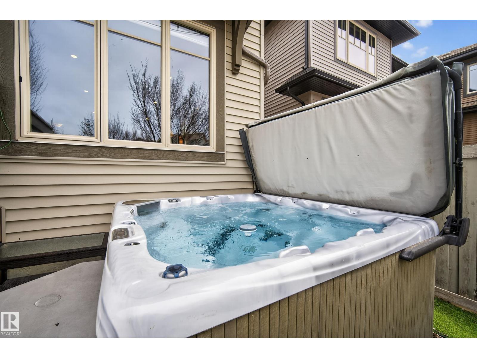 2003 AINSLIE LINK LI SW, Edmonton