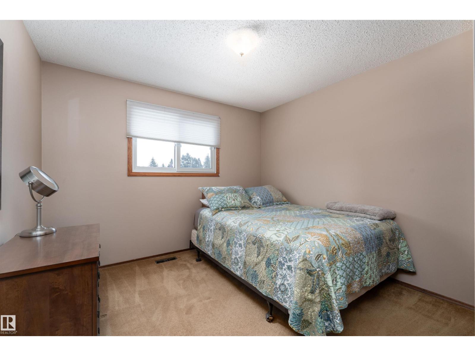 8326 98 AV, Fort Saskatchewan