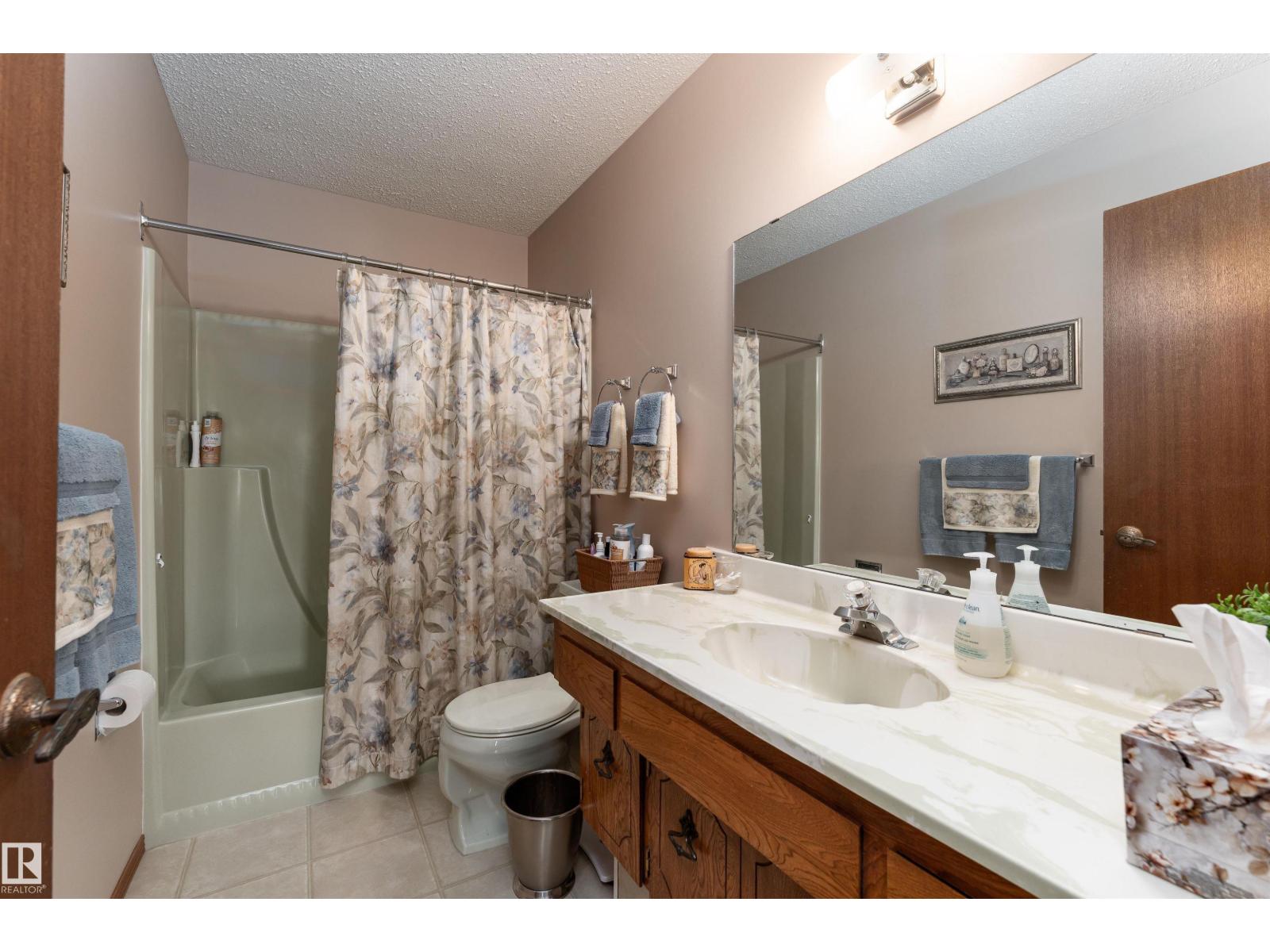 8326 98 AV, Fort Saskatchewan