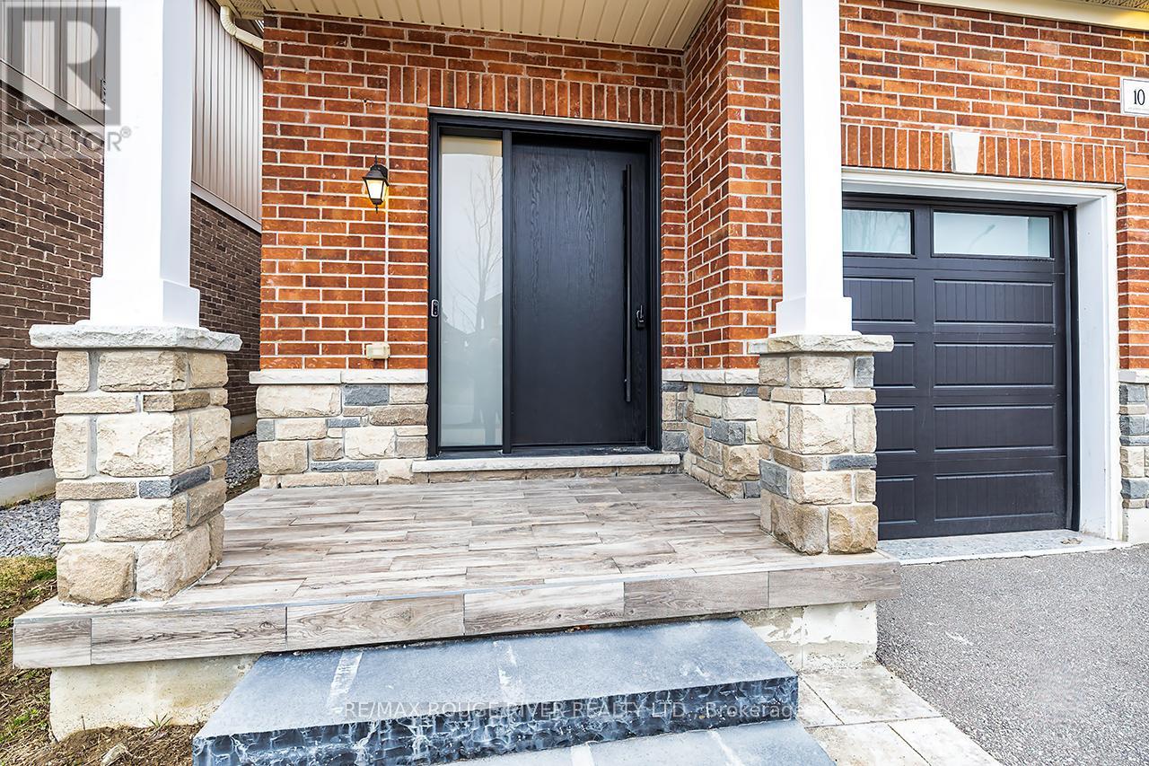 10 MOSES CRESCENT - 3