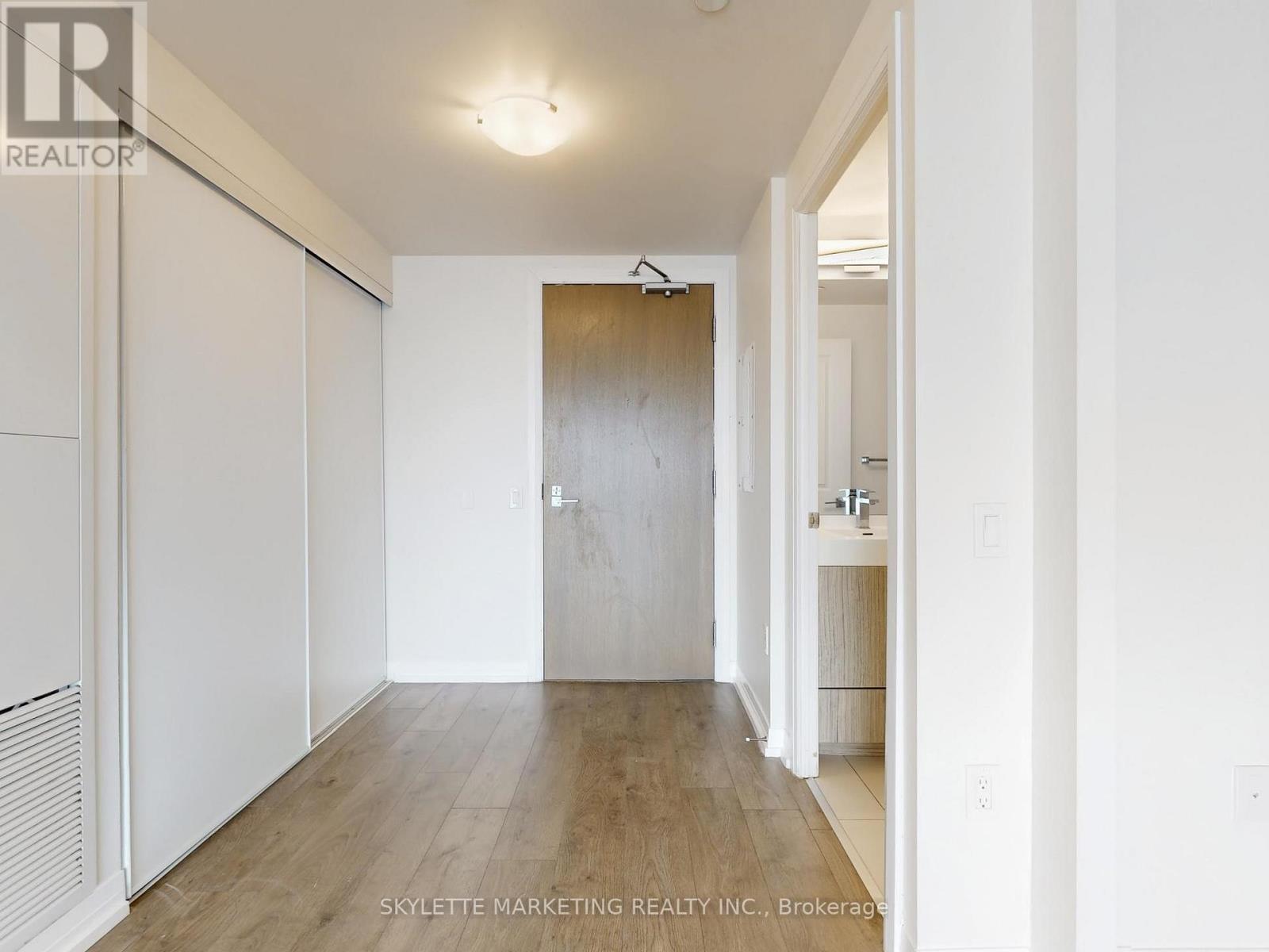 #4014 251 JARVIS STREET - 30