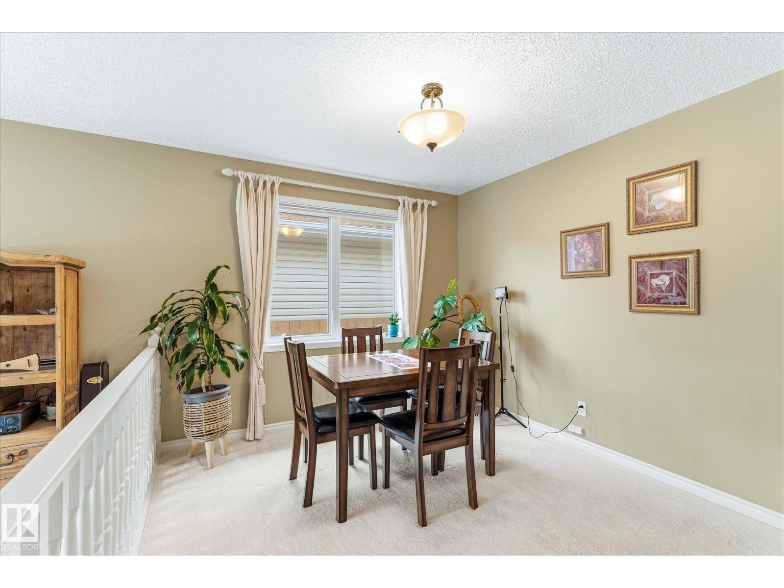 8427 152B AV NW, Edmonton