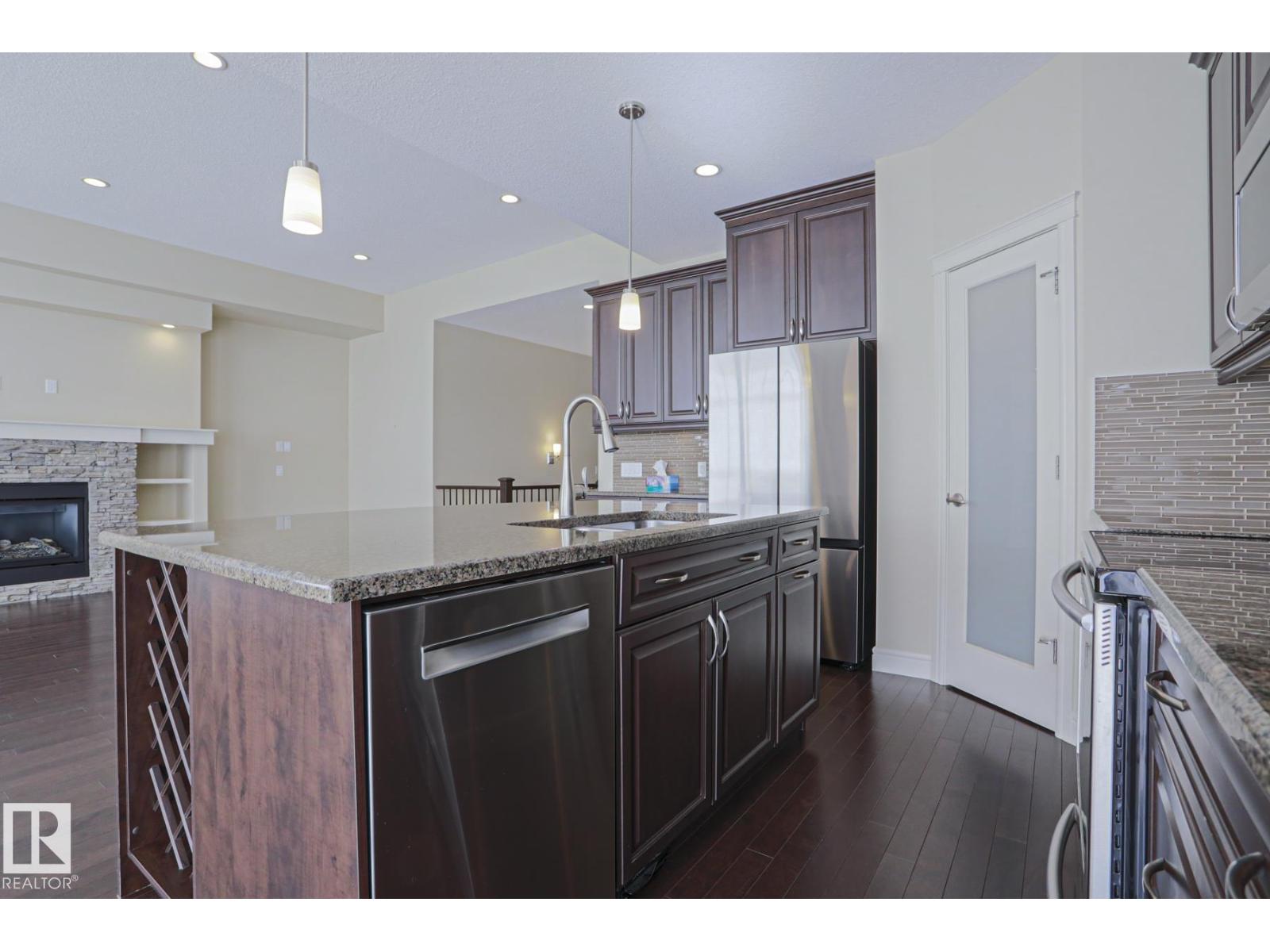 2315 ASHCRAFT CAPE CA SW, Edmonton