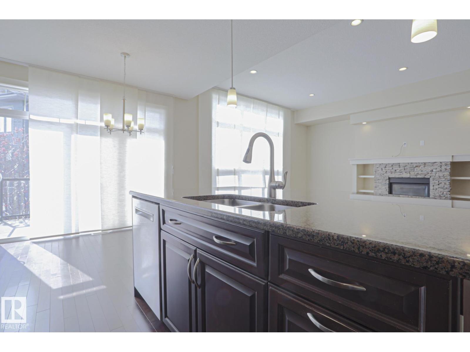 2315 ASHCRAFT CAPE CA SW, Edmonton