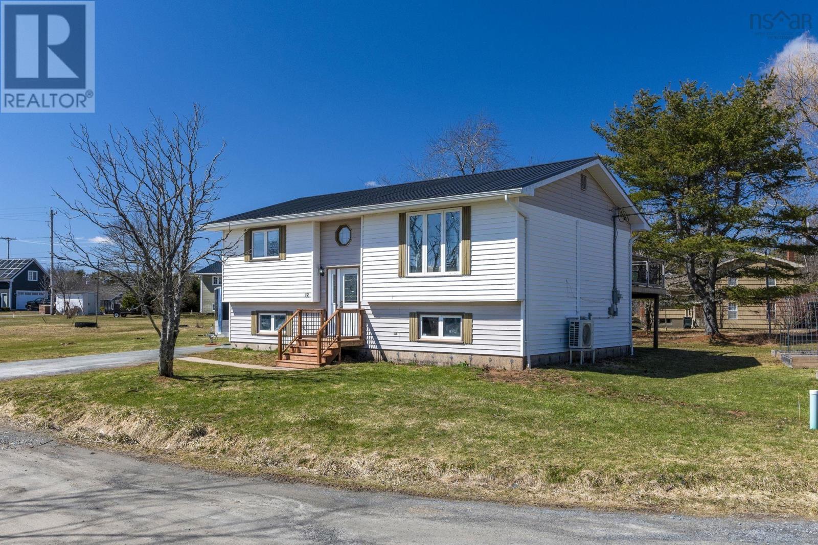 Property 2 of 49 of 12 School Road