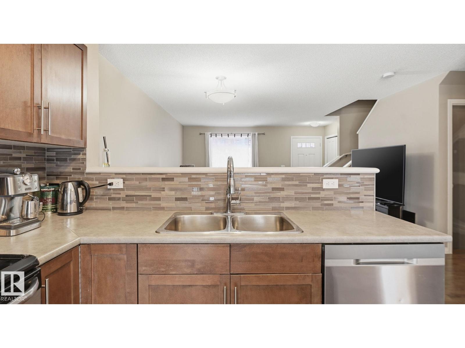 #169 1804 70 st SW, Edmonton