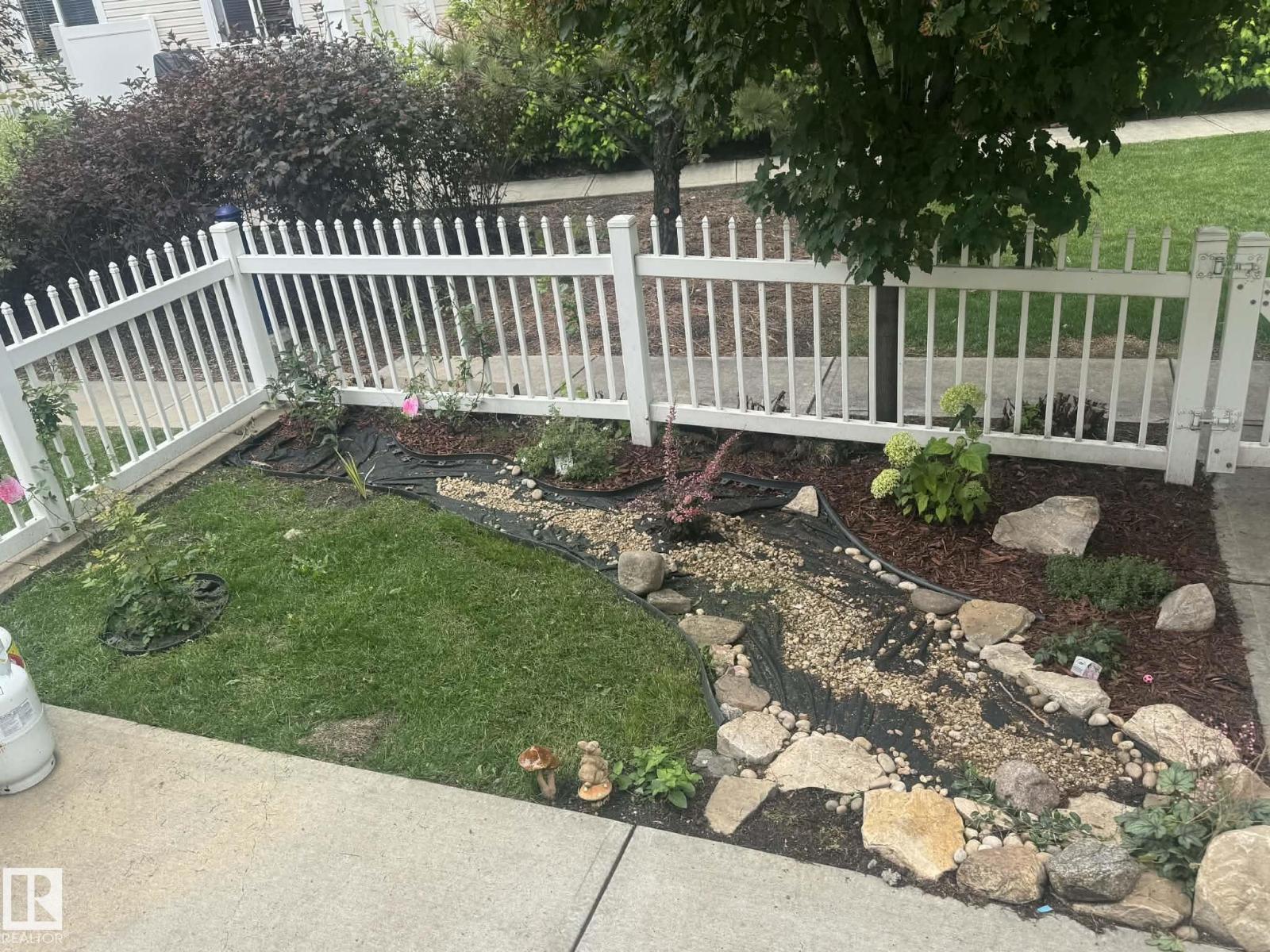 #169 1804 70 st SW, Edmonton