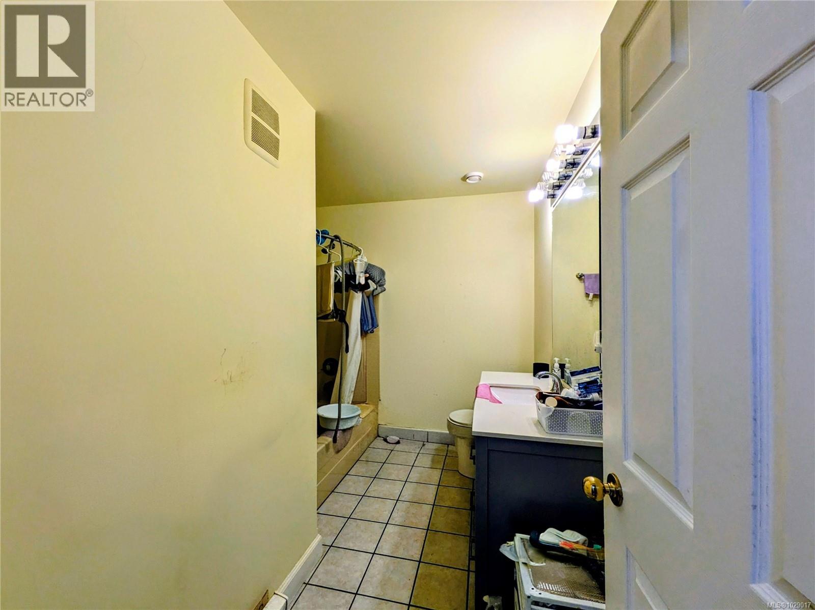 4268 Westervelt Pl - 31