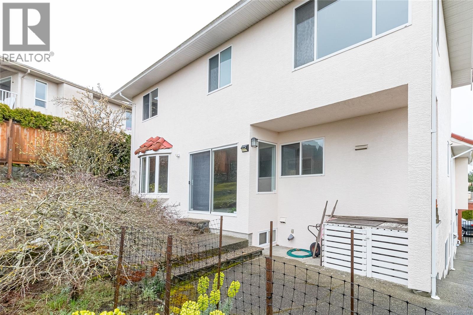 4268 Westervelt Pl - 28