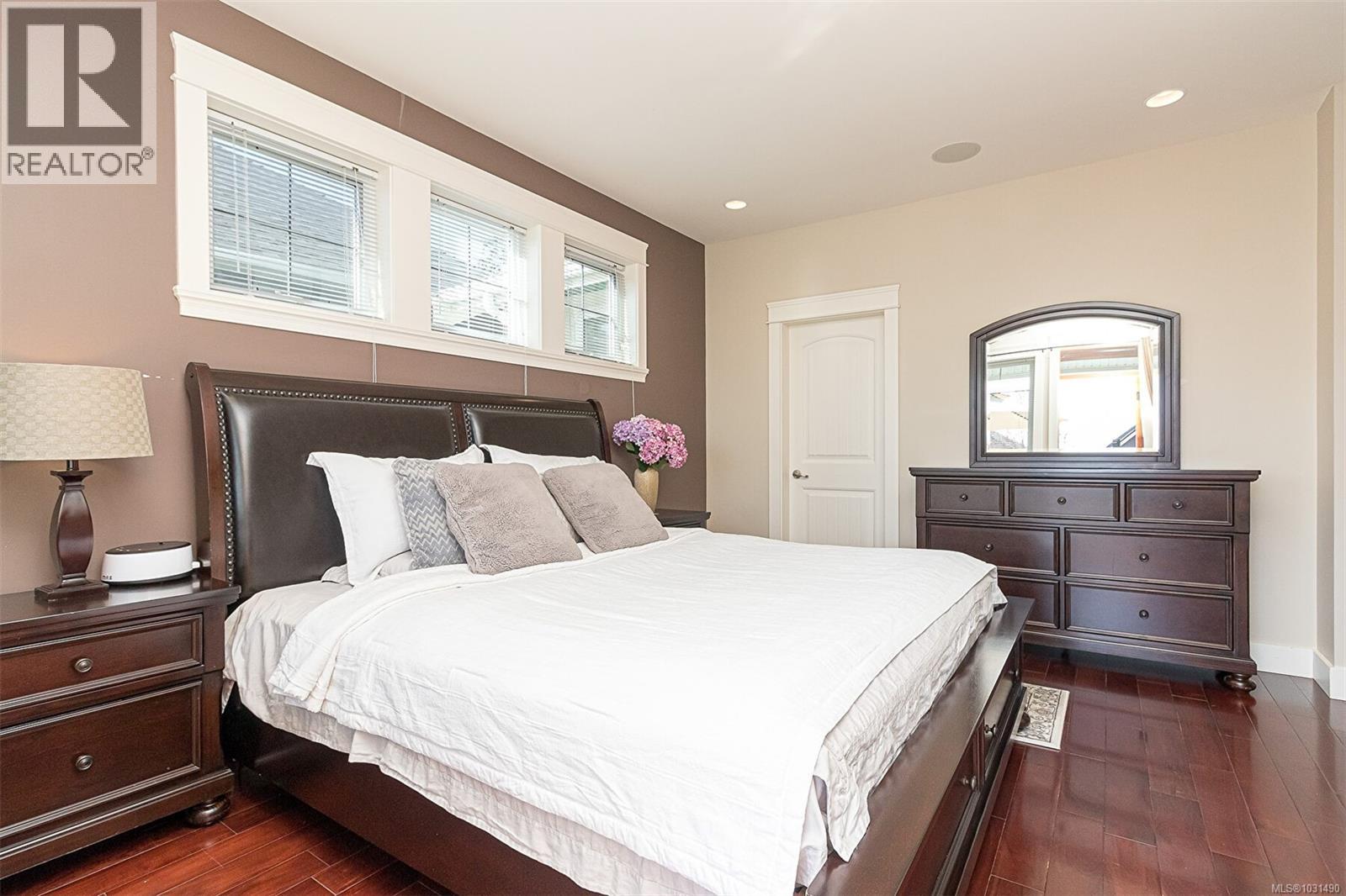 1143 Natures Gate, Langford