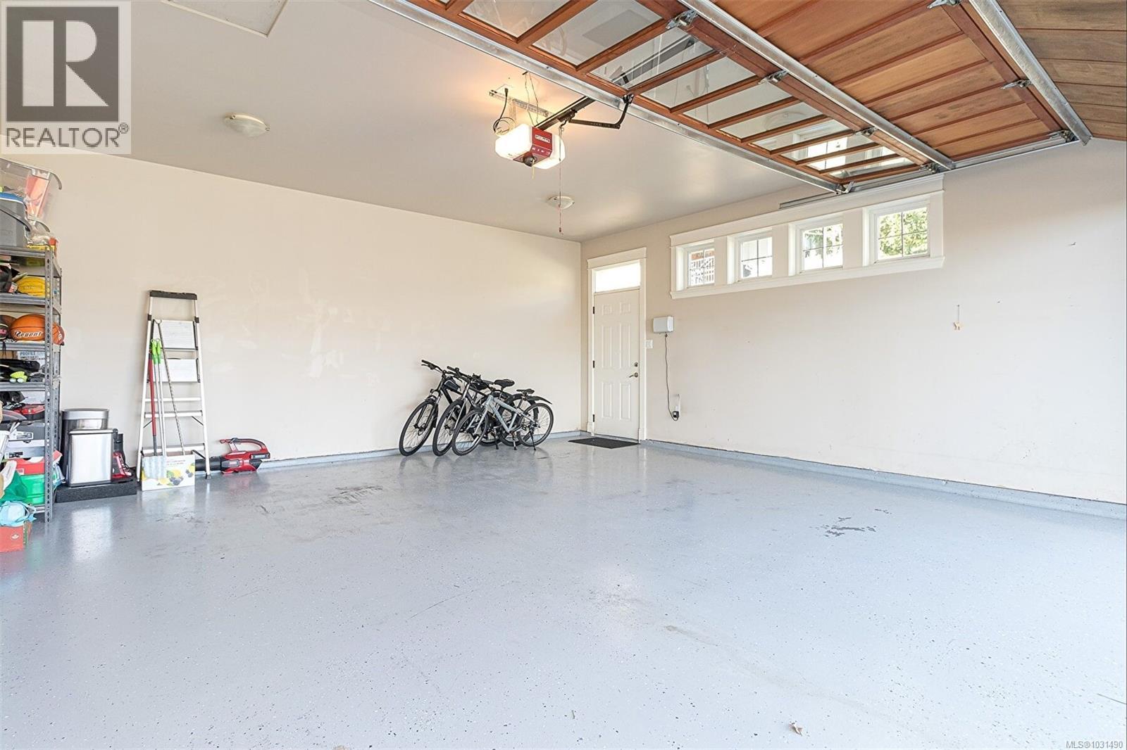 1143 Natures Gate, Langford