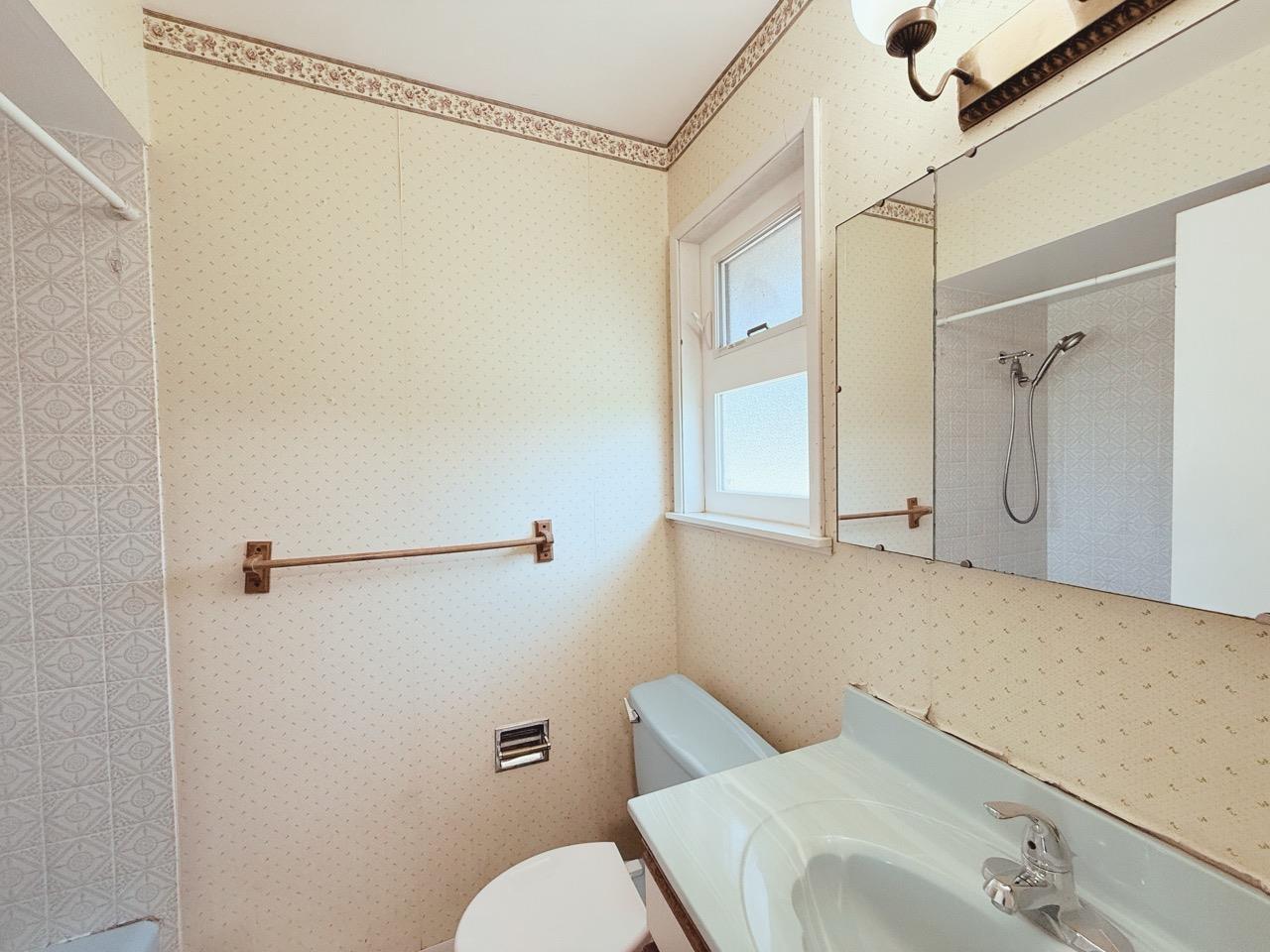 16930 23 AVENUE, Surrey