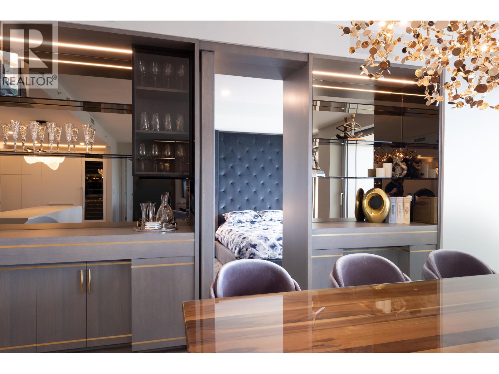 4806 1480 HOWE STREET, Vancouver