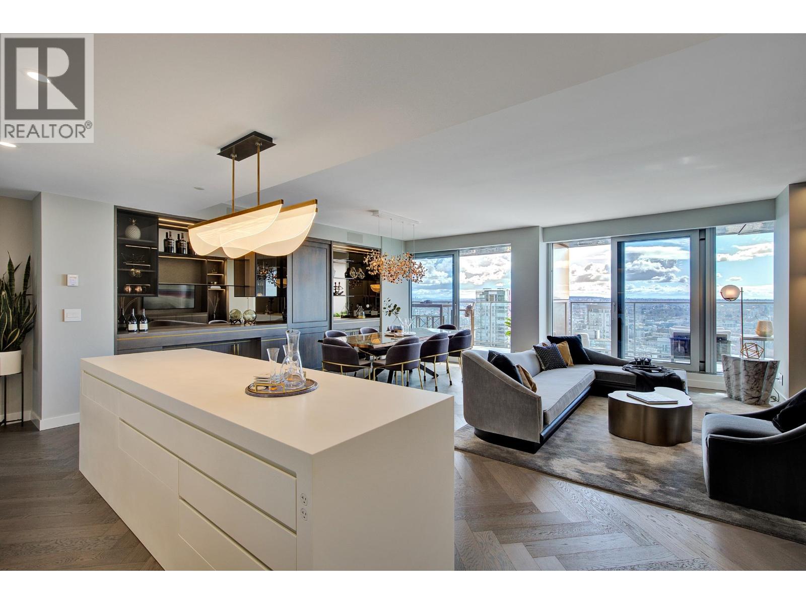 4806 1480 HOWE STREET, Vancouver