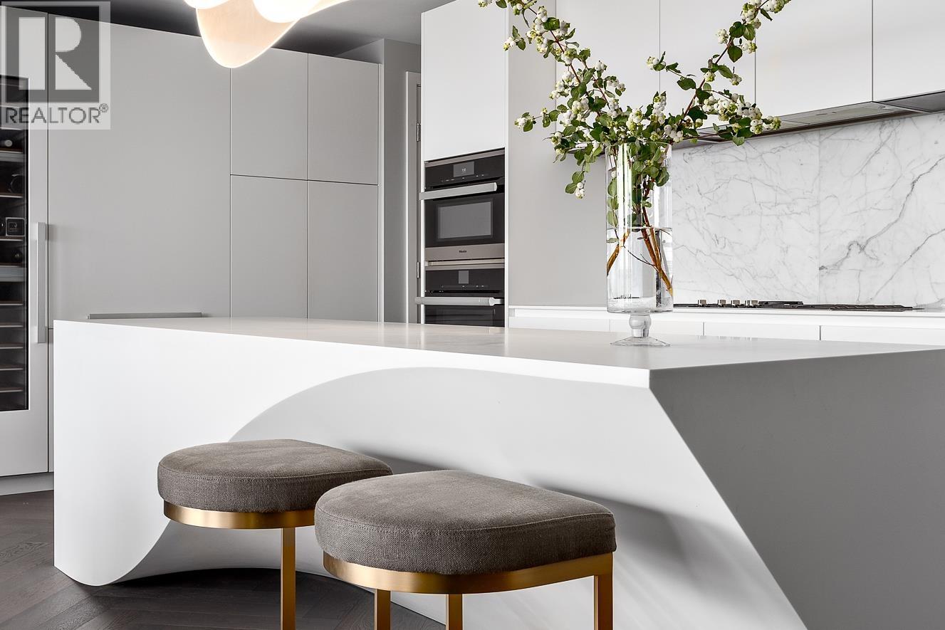 4806 1480 HOWE STREET, Vancouver