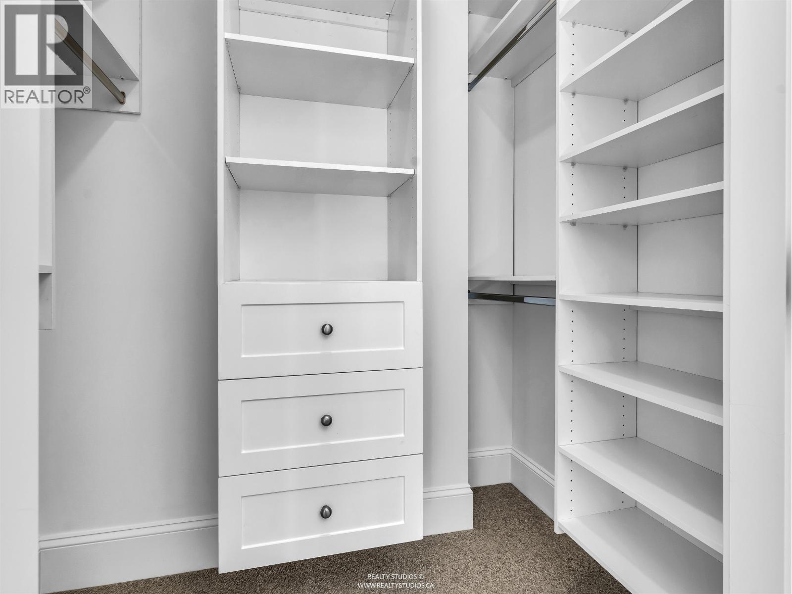 3 4088 MAPLE CRESCENT, Vancouver